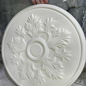 Our ceiling rose of the week! Congratulations to Les for successful craftsmanship 👏

Fresh from the mould, AR76 is a federation style patterned ceiling rose measuring a 470mm diameter. 

#allplasta #silvercornices #tdplastering #ceilingrose #federation #patterned #madetoorder #quality #handmade #decorative #ceilingdesign #roseoftheweek #plaster #ceilingdesign #plastering #ceiling